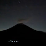 夜の富士山（田貫湖から）